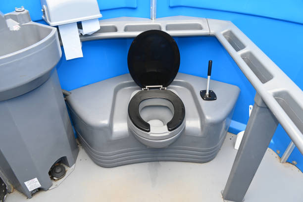 Best Emergency porta potty rental  in East Sparta, OH