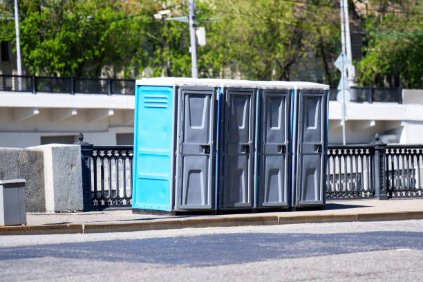 Portable Toilet Options We Offer in East Sparta, OH